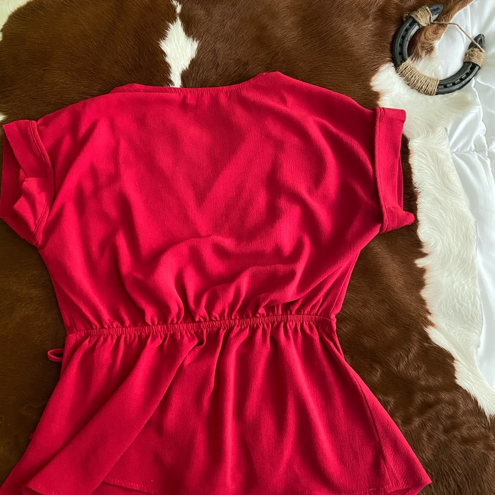 Red float shirt - Picture 4 of 4